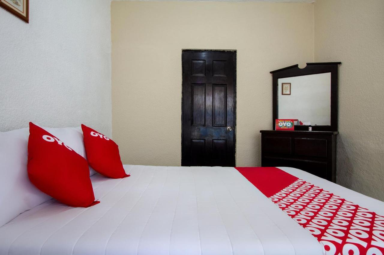 Oyo Casa De Huespedes San Jose Hotel Guaymas Exterior foto